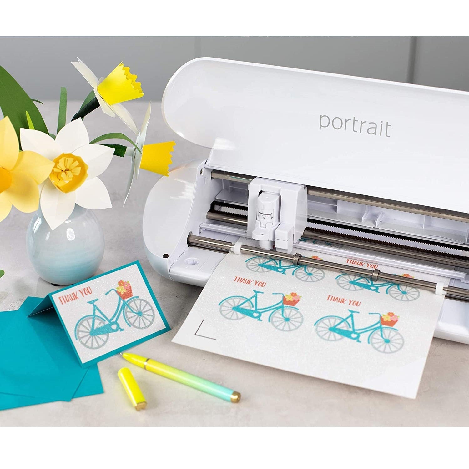 Silhouette Portrait 3 Cutting Plotter