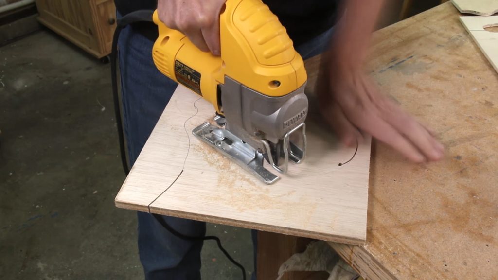 Stanley: 600W Jig Saw Cutter Machine