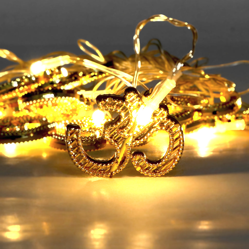 OM Shape 14 LED Golden String Lights