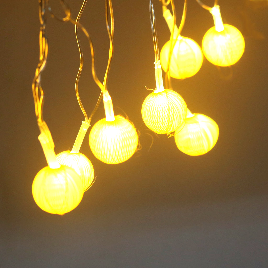 Mini Yellow Thread Balls 14 LED String Fairy Lights