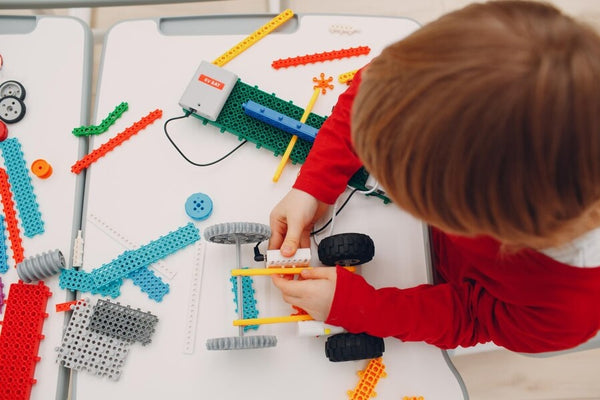 Benefits of STEM Learning Toys for Kids
