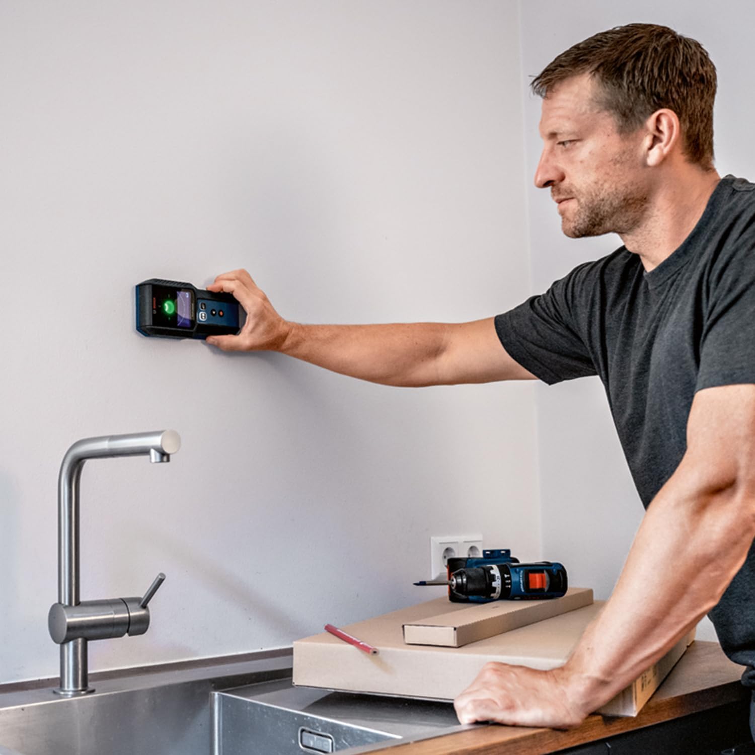 BOSCH GMS 120-27 Professional Wall Scanner Detector
